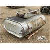 Image 4 : FUEL TANK W/ STAND