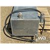 Image 5 : 60 X 22 X 16 IN.  ALUMINUM RECTANGLE FUEL TANK