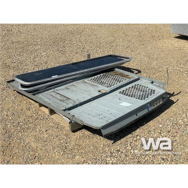 VAN DIVIDER, (2) SIDE SLIDING WINDOWS FOR CANOPY