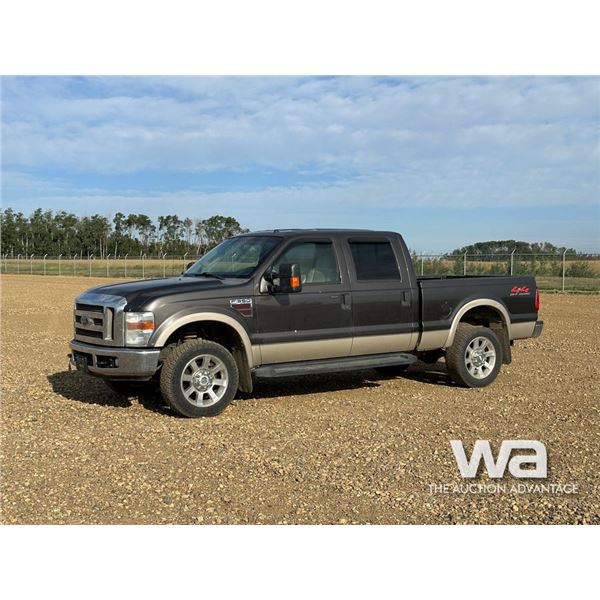 2008 FORD F-350 LARIAT SUPER DUTY CREW CAB PICKUP