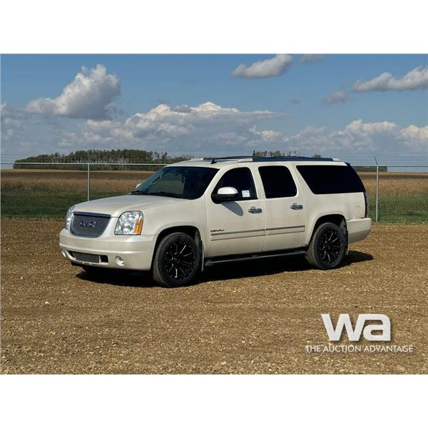 2010 GMC YUKON DENALI SPORTS UTILITY VEHICLE