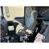Image 8 : 2002 KENWORTH T800B T/A SLEEPER WINCH TRACTOR