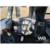 Image 6 : 2006 FREIGHTLINER TRI DRIVE SLEEPER TRUCK TRACTOR