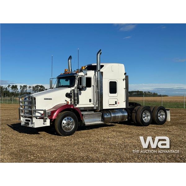 2020 KENWORTH T800 T/A SLEEPER TRUCK TRACTOR