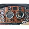 Image 12 : 2000 KENWORTH T800B T/A SLEEPER TRUCK TRACTOR
