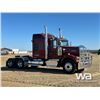 Image 2 : 2014 KENWORTH W900 T/A SLEEPER TRUCK TRACTOR