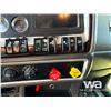 Image 19 : 2014 KENWORTH W900 T/A SLEEPER TRUCK TRACTOR