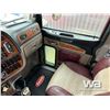 Image 10 : 2012 PETERBILT 389 T/A SLEEPER TRUCK TRACTOR
