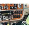 Image 18 : 2012 PETERBILT 389 T/A SLEEPER TRUCK TRACTOR