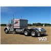 Image 4 : 1980 KENWORTH W900L 25TH ANNIVERSARY TRUCK TRACTOR