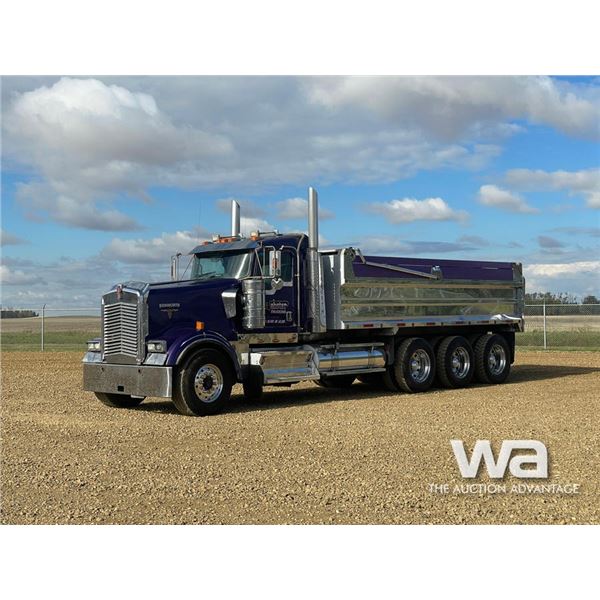 2016 KENWORTH W900 TRI DRIVE DUMP TRUCK