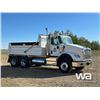 Image 2 : 2019 INTERNATIONAL HX620 T/A DUMP TRUCK