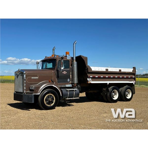 1994 KENWORTH T800B T/A DUMP TRUCK