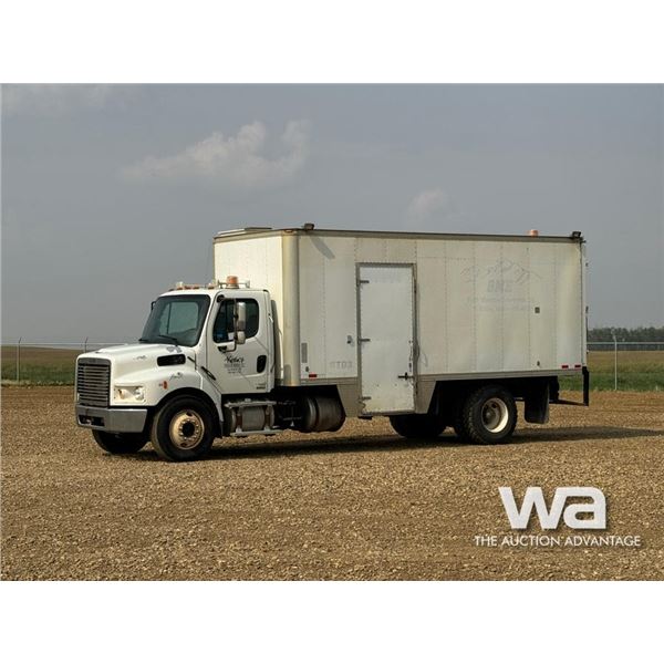2007 FREIGHTLINER M2 S/A STEAM TRUCK