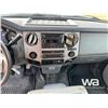 Image 11 : 2015 FORD F-550 XLT CREW CAB BOOM TRUCK