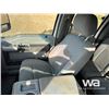 Image 8 : 2015 FORD F-550 XLT CREW CAB BOOM TRUCK