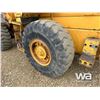 Image 22 : 1998 VOLVO L90C WHEEL LOADER