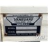 Image 5 : 11 FT. VANGUARD TRUCK CAMPER