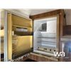 Image 9 : VANGUARD 8 FT. 6 IN. TRUCK CAMPER