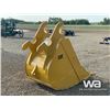 Image 3 : CAT 42 IN. DIGGING BUCKET