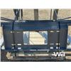 Image 5 : 68 IN. HYD SKID STEER GRAPPLE ATTACHMENT