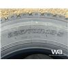 Image 6 : (4) GRIZZLY 225/70R19.5 TIRES