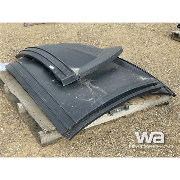 NEW HOLLAND CR9080 HOPPER COVERS
