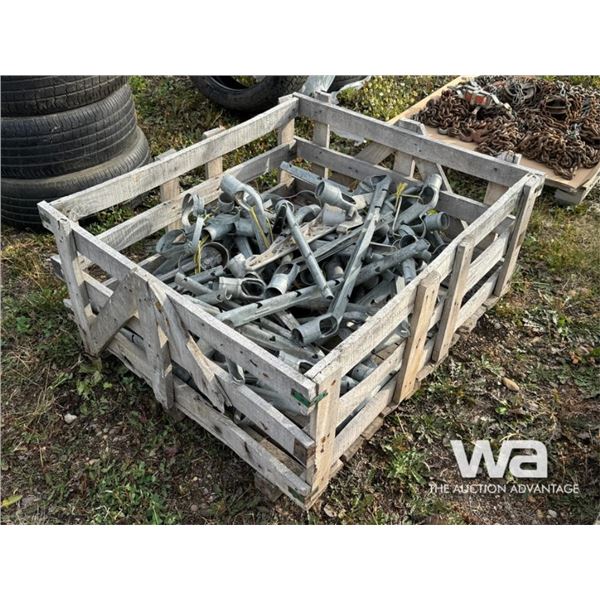 QTY. OF GALVANIZED FENCE POST TOPS