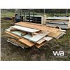 Image 6 : WOODEN SLIDING DOOR W/ HINGES