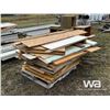 Image 7 : WOODEN SLIDING DOOR W/ HINGES