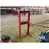 Image 3 : 20 TON HYD. SHOP PRESS