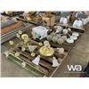 Image 1 : VARIETY OF DECORATIVE LIGHTS