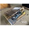 Image 2 : SHOP LAMPS, VACCUUM, ELEC. CORDS