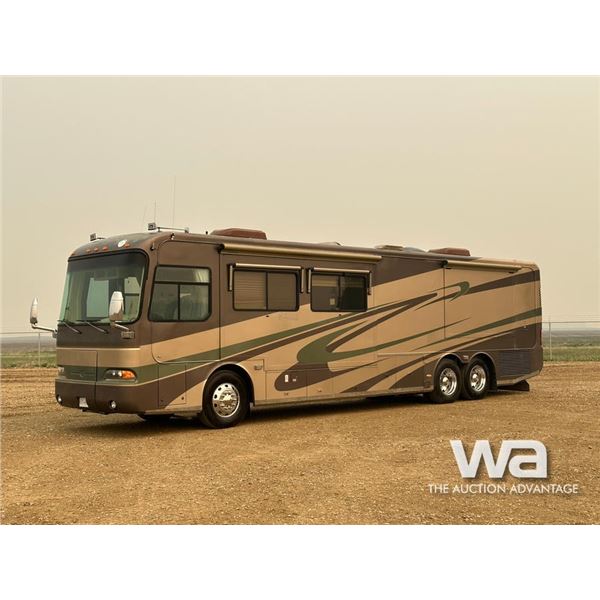 2004 MONACO DYNASTY 42 FT. T/A MOTORHOME