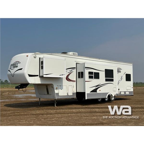 2006 VICTORY LANE 38FT. TRI/A 5TH WHEEL TOY HAULER