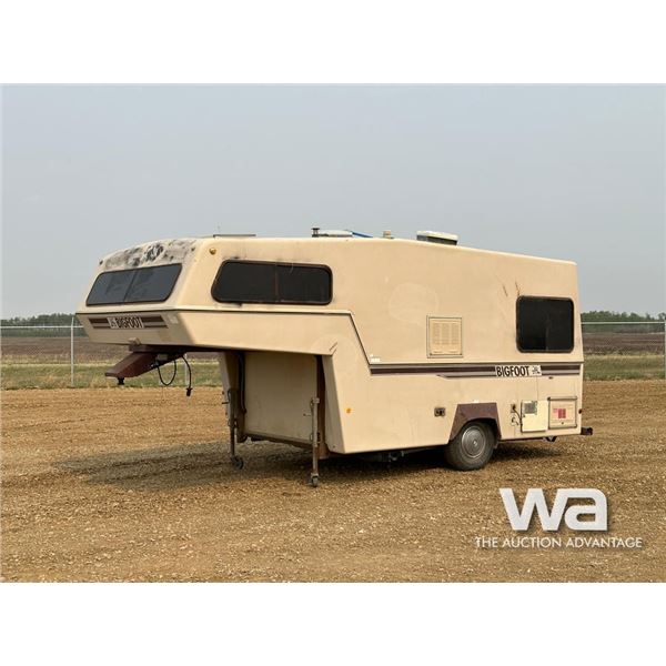 1984 BIG FOOT 20 FT. 5TH WHEEL TRAVEL TRAILER