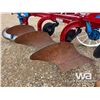 Image 5 : MCCORMICK LITTLE GENIUS ANTIQUE 3 BOTTOM PLOW