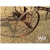 Image 7 : STEEL WHEEL WAGON GEAR