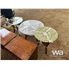Image 4 : (3) TABLES WITH GLASS TOPS