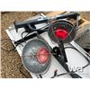 Image 5 : SOLAR PANELS, HEAT LAMPS, FAN