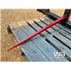 Image 6 : TRACTOR FEL BALE SPEAR