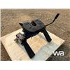 Image 4 : REESE R16 5TH WHEEL HITCH