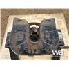 Image 6 : REESE R16 5TH WHEEL HITCH