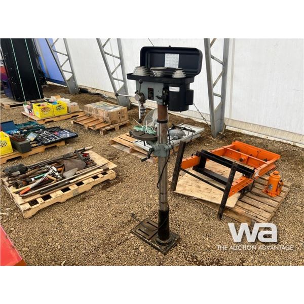 KING 5/8 IN. STANDING DRILL PRESS
