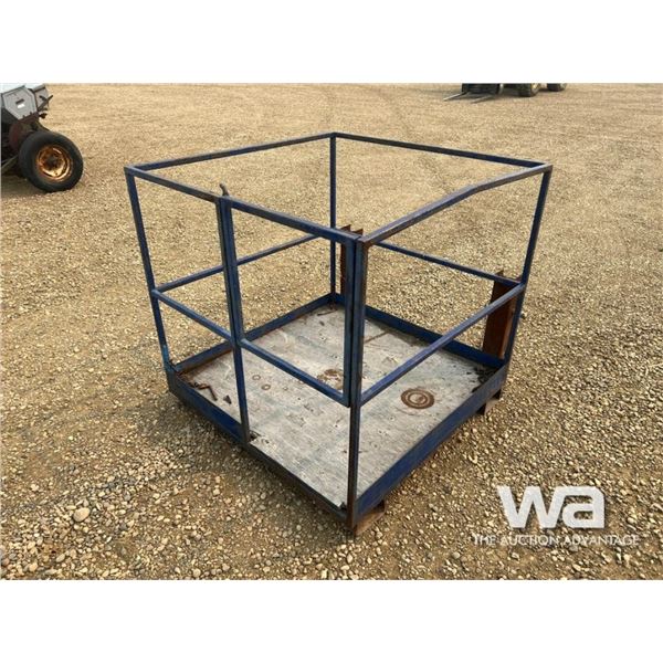 CUSTOM F.E.L. MAN LIFT
