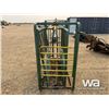 Image 5 : LIVESTOCK SQUEEZE