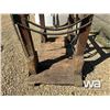 Image 5 : YODER HORSE SHOEING STATION
