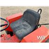 Image 6 : CASE INGERSOLL 448 RIDE ON MOWER