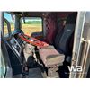 Image 6 : 2006 KENWORTH T800B TRI DRIVE TRUCK TRACTOR