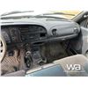 Image 7 : 2002 DODGE RAM 3500 DUALLY PICKUP
